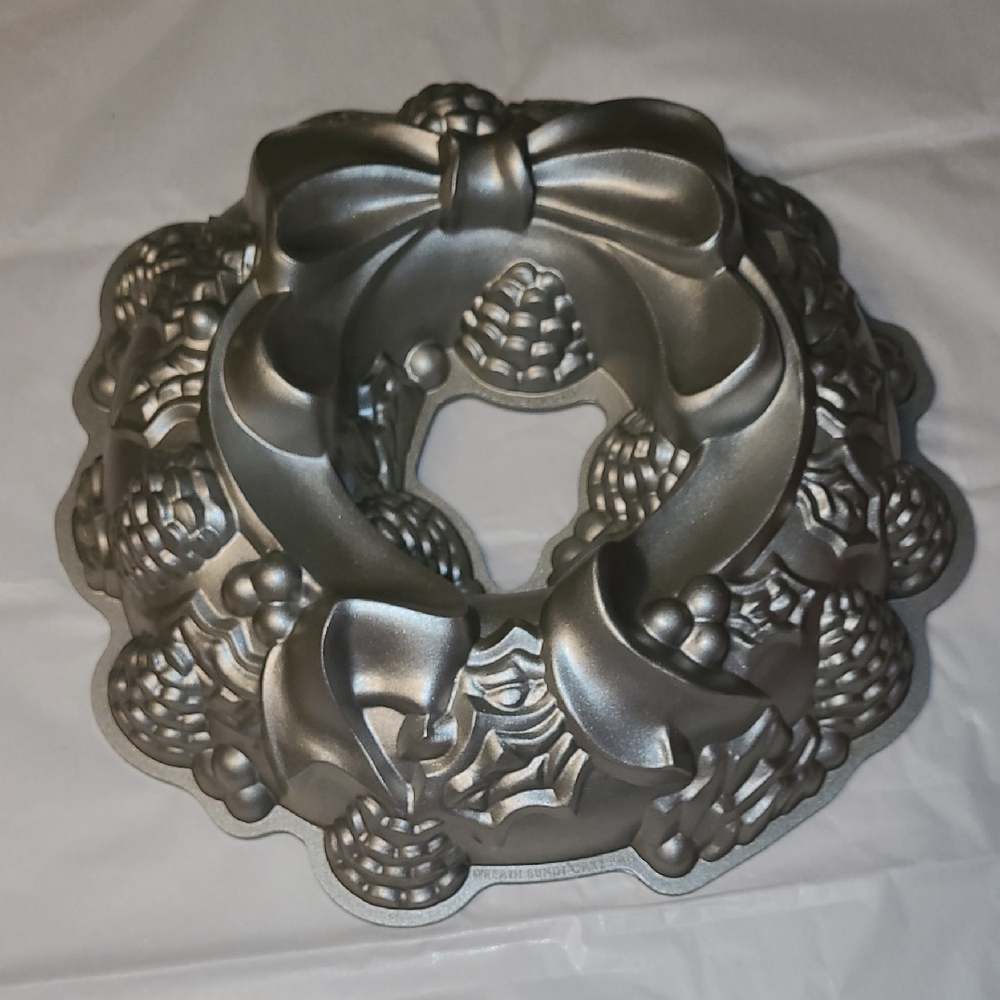 Nordic Ware Holiday Wreath Bundt Pan, a cast aluminum cake mold.